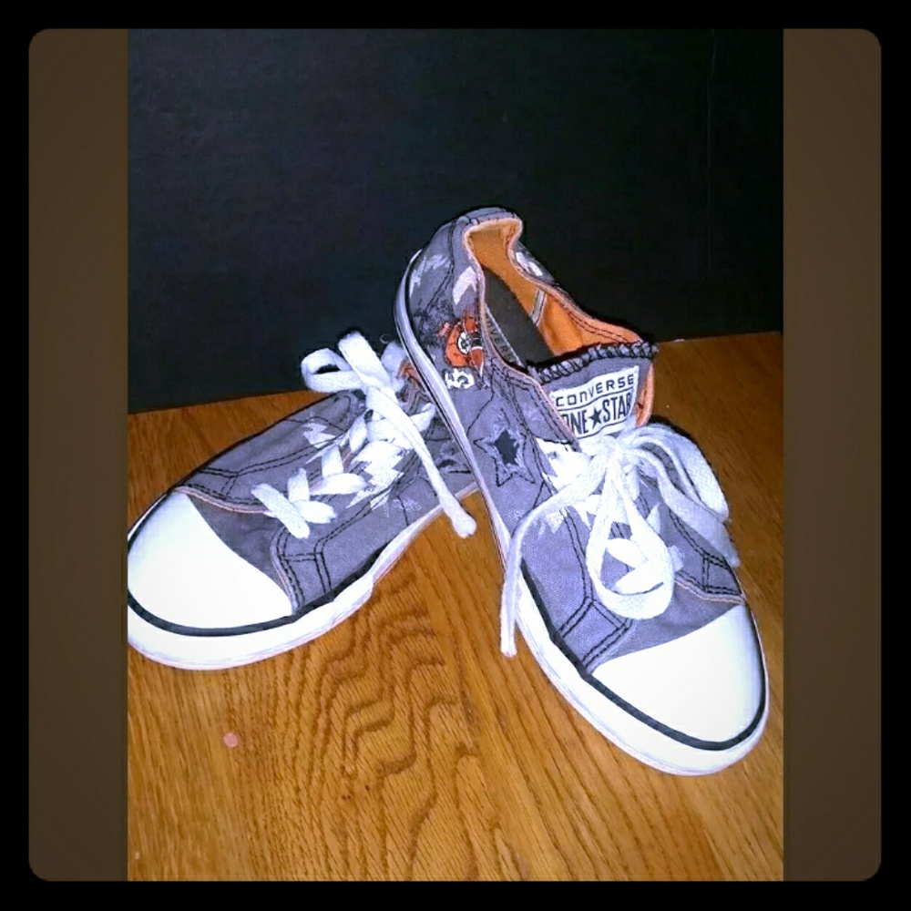 🥳 Converse One Star